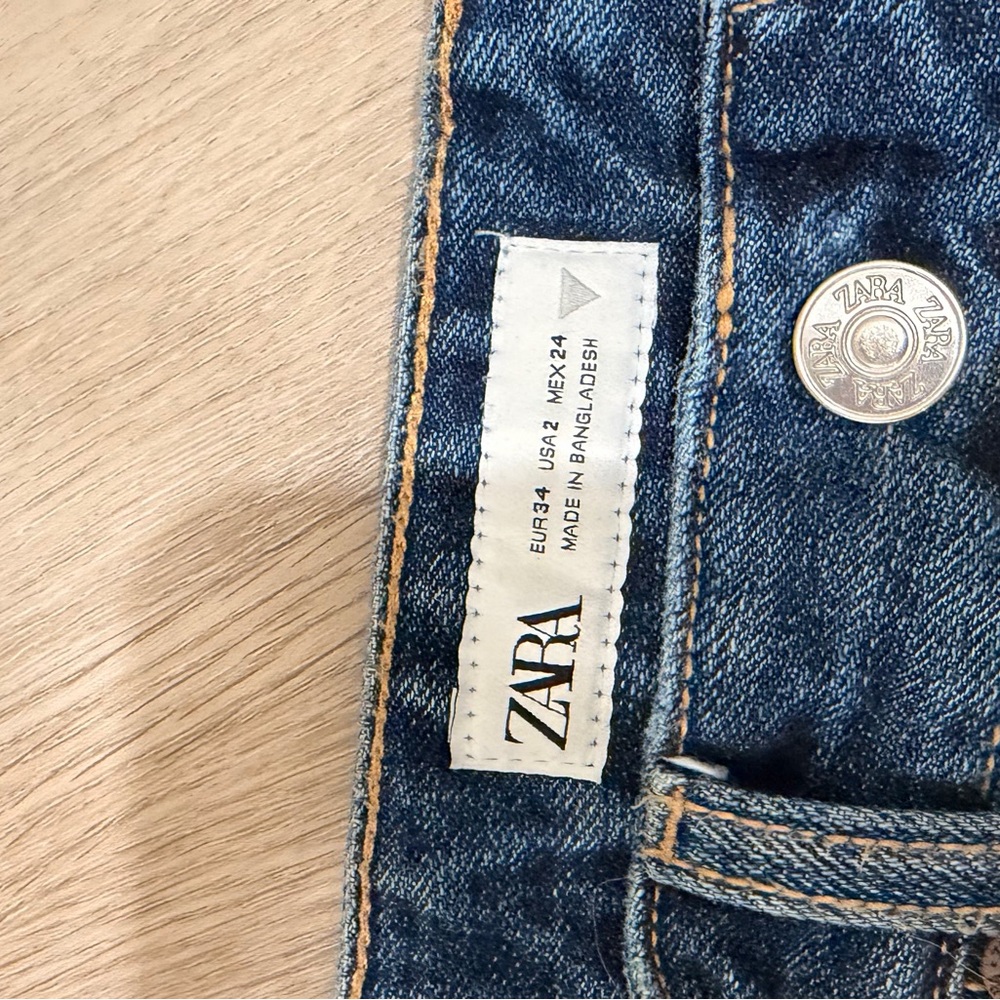 Zara Women's Blue Straight Leg Jeans - Picture 2 of 3